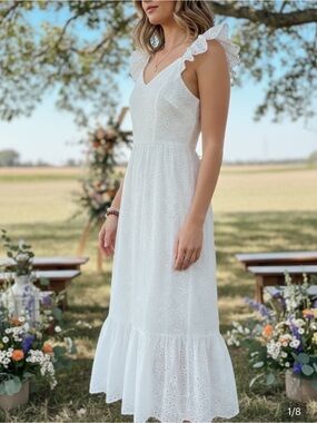 knee length dresses for ladies White Katerina Lace Dress